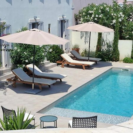 Villa Mira With A Heated Pool And A Sea View Božava Exterior foto